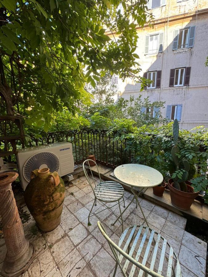 Rome Center, Luxury & History In Via Monserrato Exterior photo