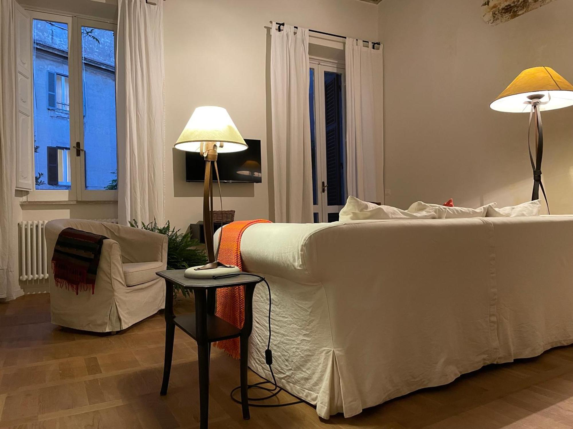 Rome Center, Luxury & History In Via Monserrato Exterior photo